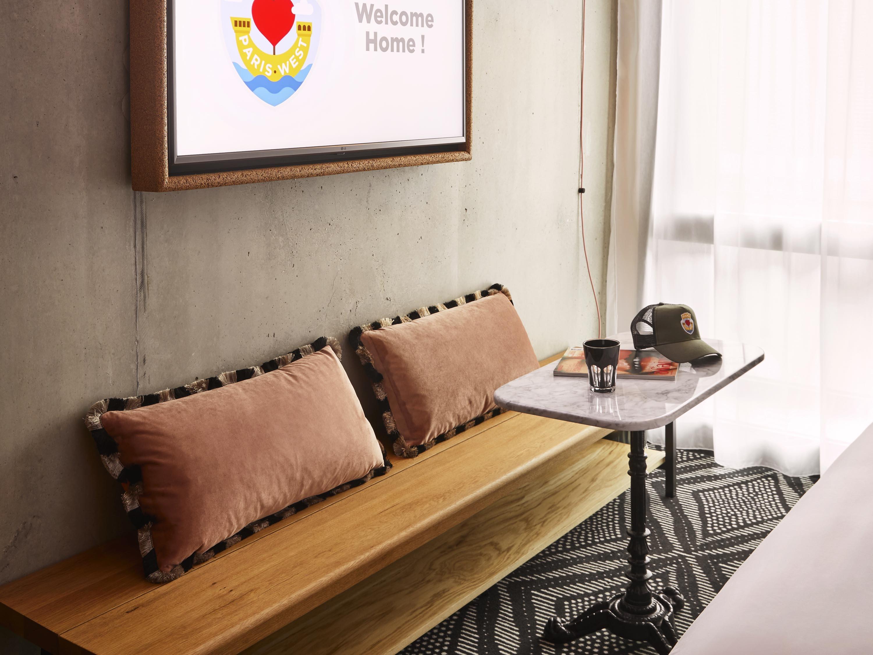 Mama Shelter Paris West Hotel Екстериор снимка