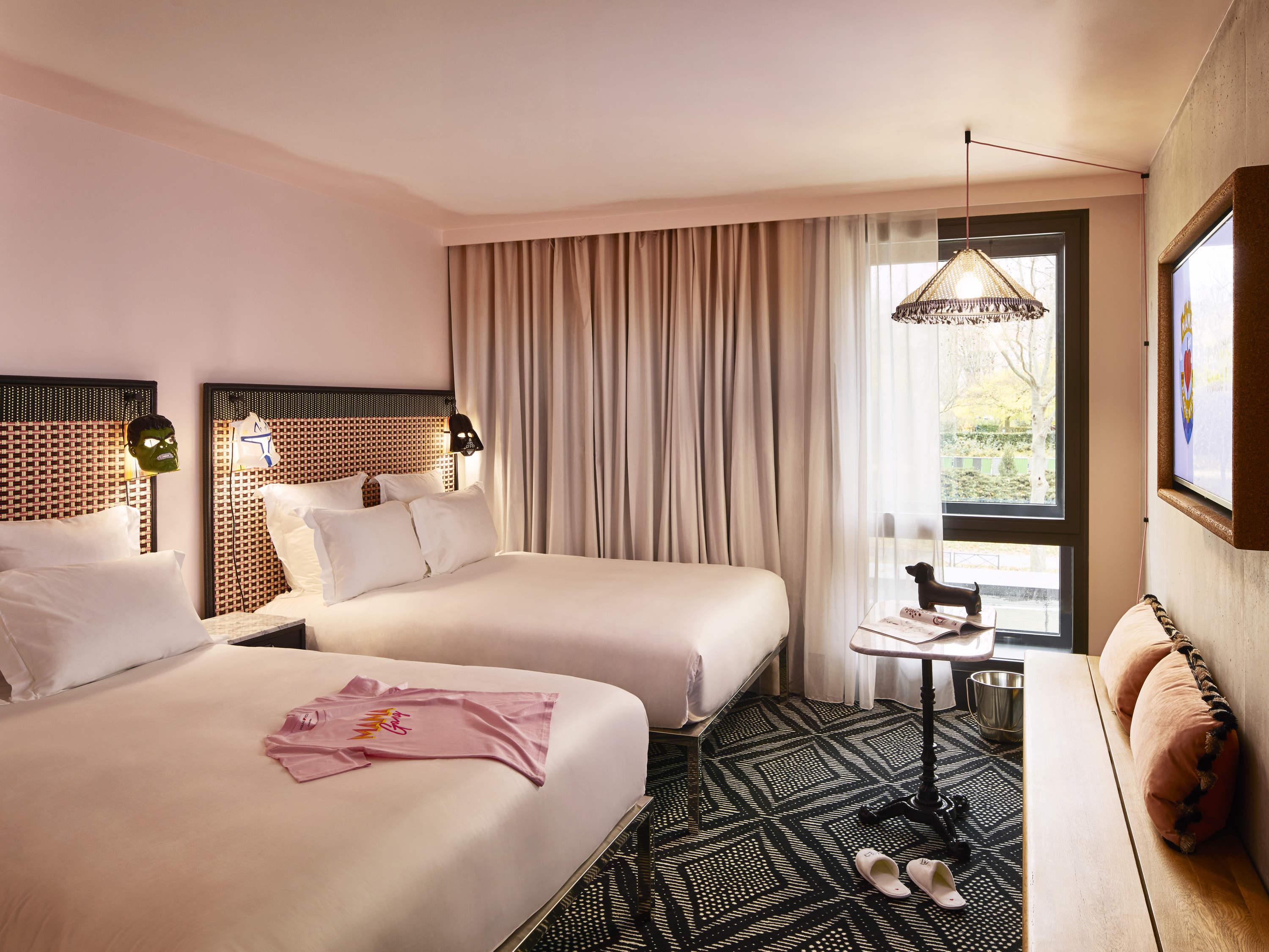 Mama Shelter Paris West Hotel Екстериор снимка