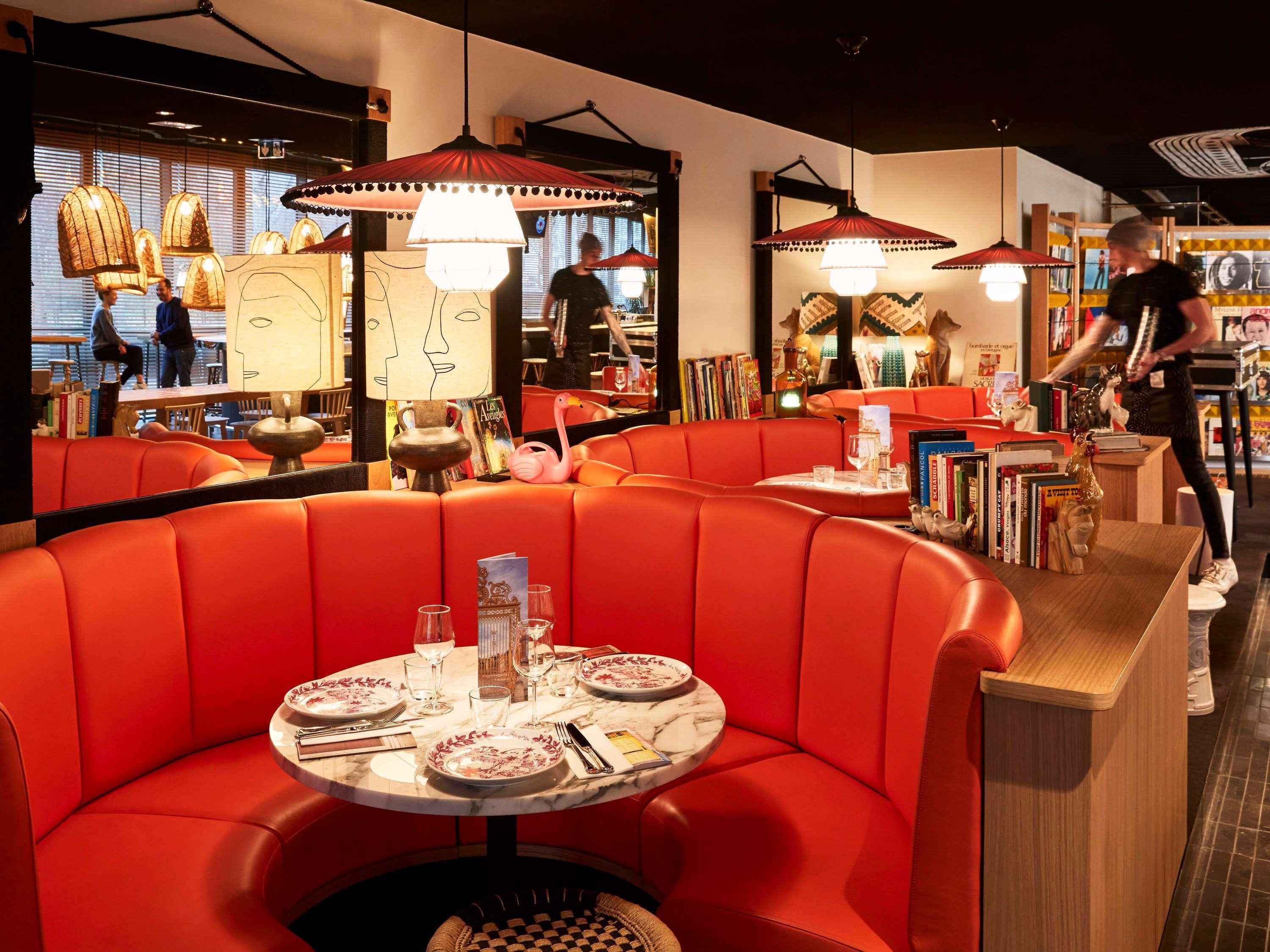 Mama Shelter Paris West Hotel Екстериор снимка