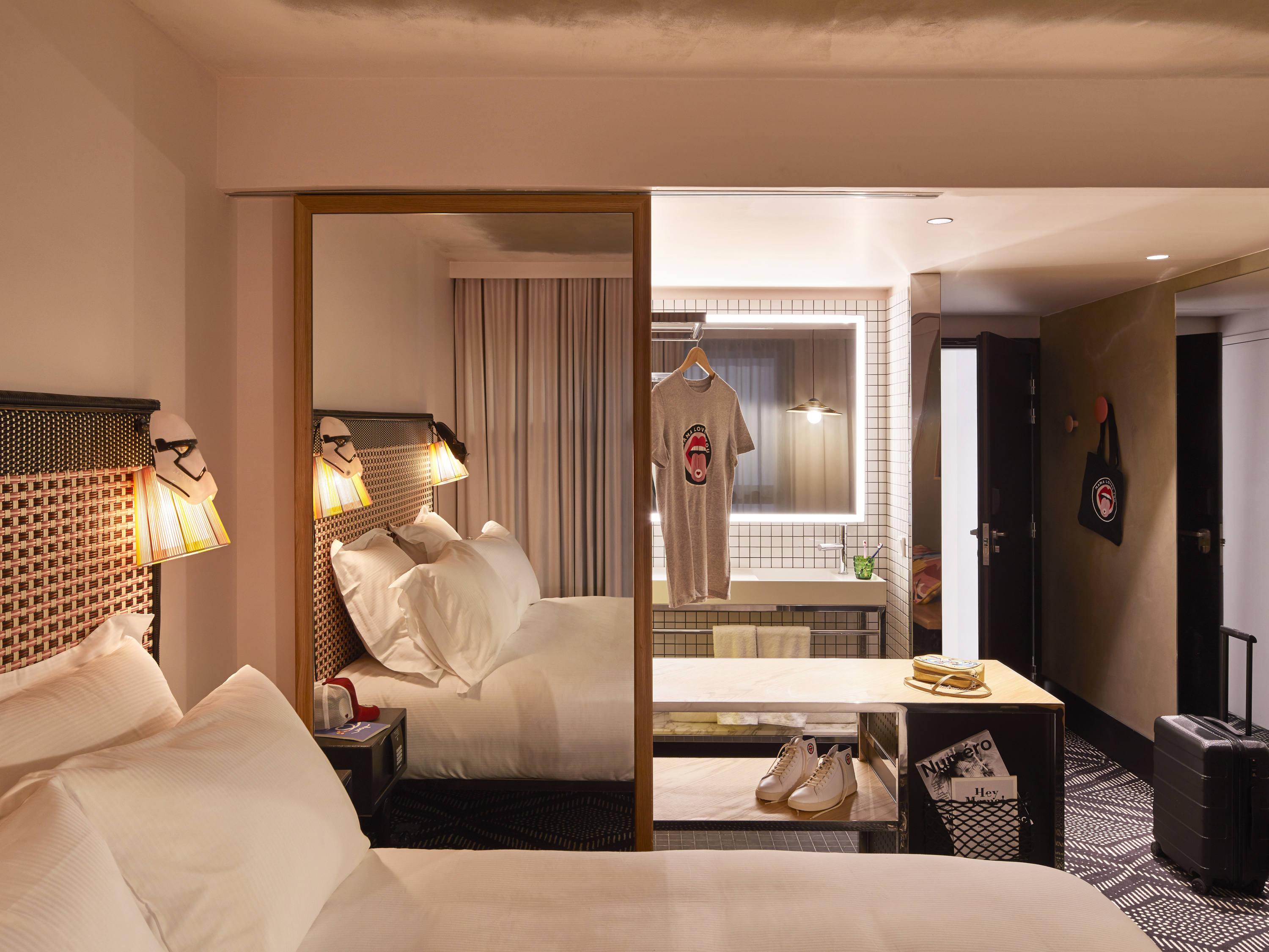 Mama Shelter Paris West Hotel Екстериор снимка